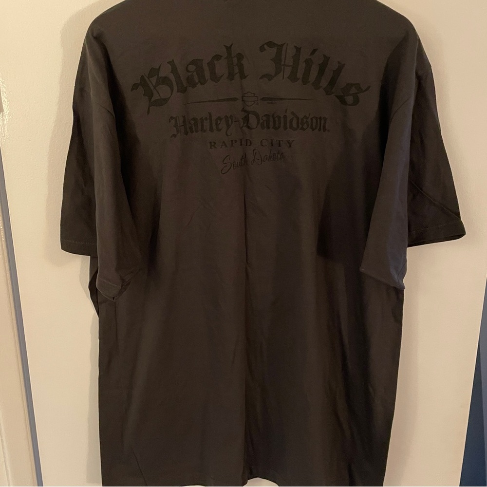 NWT Black Harley Davidson Graphic T-Shirt Sturgis flame skull 2XL - Picture 2 of 3
